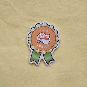 Tea Addict vinyl sticker (5cm wide, 6cm tall)